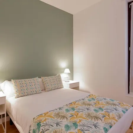 Apartment Avg Patio De Caveda Dcha